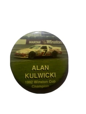 Alan Kulwicki Pin 1992 Winston Cup Champion - NASCAR #7 Hooters Car VTG Button - Image 1 of 2