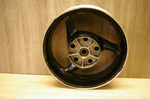 Llanta trasera Suzuki GSF1250 Bandit / GSX1250F 2010 - 2016 17x5,50 DESPUÉS DE REPARACIÓN - Imagen 1 de 7