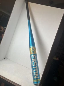 Easton S6 3430 34"/ 30 oz Light Weight Thin Grip 2 1/4" Barrel Softball Bat - Picture 1 of 5