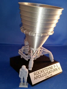 Apollo 11 Saturn V F1 Rocket Engine Model, 1/48 Scale - Picture 1 of 8