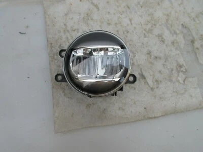 2013 2014 2015 年 2016 丰田 LEXUS SCION 右乘客 LED 雾灯 原始设备制造商 B24R — 第 1/4 张图片