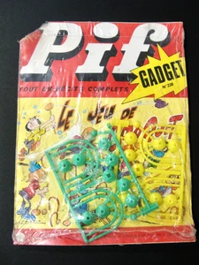 Pif Gadget n°238 avec son gadget en grappes Etat correct - Photo 1 sur 1