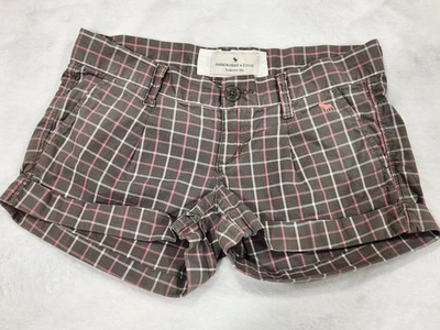 Pantalones Cortos Abercrombie and Fitch Tiro Bajo Talla 00 Beige Cuadros Estilo Y2K Foto 1 de 4