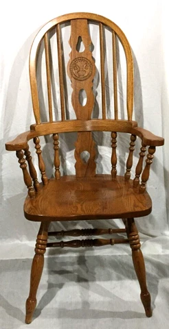 Vintage H.W Hull & Sons Oak Wood Windsor Armchair - Rare!! Cover