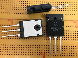 Transistor amplificador de audio bipolar 15A 230V PNP 2SA1943-0 150W Magnatec TO-3P - Imagen 1 de 1