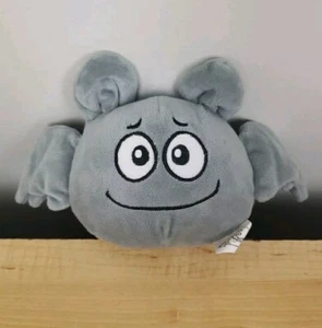 Bass Pro Shops Pipistrello Grigio Peluche Cucito Grandi Occhi Sorriso - Foto 1 di 10