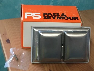 NUEVO PASS & SEYMOUR SS PLACA RESISTENTE A LA INTEMPERIE 1 BANDA DÚPLEX RECEPTÁCULO 2 CUBIERTAS HORIZON Foto 1 de 4