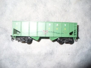 Coche de carbón Holiday Express escala HO - Imagen 1 de 3