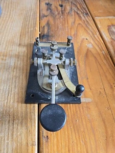 Vintage World War 2 J-38 Telegraph Key - Zdjęcie 1 z 5