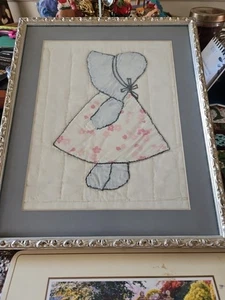 Vintage Sunbonnet Sue Quilt Panel professionell gerahmt & mattiert 15" x 12,75" breit - Bild 1 von 10