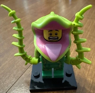 LEGO Monsters Series 14 Collectible Minifigure 71010 Plant Monster 2015 Edition - Image 1 of 4