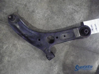 Hyundai Elantra 2014-2016 Front Right Lower Control Arm 453038 4121 - Image 1 of 4