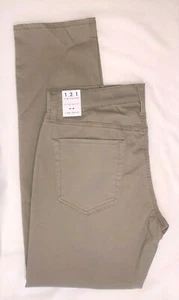 Lucky Brand Men's 121 Slim Straight Sateen Jeans Pants in Sandstone Size 36X32 - Picture 1 of 10