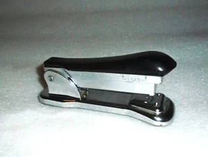 Ace Vintage Cadet Liftop 302 Chrome & Black Stapler Ace Fastener Co. Chicago Ill - Picture 1 of 5