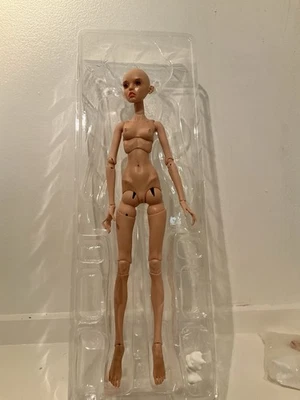 Popovy Sisters BJD Recast时尚娃娃 — 第 1/4 张图片