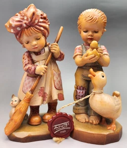 Figurine vintage Anri legno intagliato Sarah Kay - occhio vigile/spazzamento - edizione limitata - Foto 1 di 16
