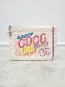 CHANEL White Fabric Coco Cuba New Medium Clutch Bag 22 77134357 - Picture 1 of 8