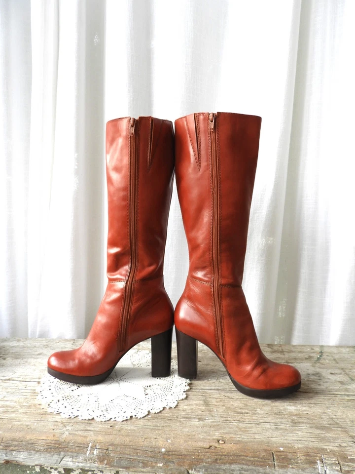 Botas de Colección Hasta la Rodilla Cuero Marrón Castaño Cosidas en la Parte Superior Gabriella Rocha talla 5.5/6 Foto 1 de 4