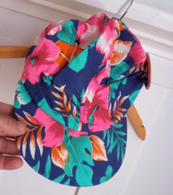 80s SEAWORLD Cap Hat SD HOLIDAY WORLD PIN 1987 80s neon colors cap skater surfer - Image 1 of 3