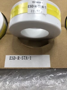 Kemet ESD-R-57A-1 Ferrite Toroidal EMI Core Round Cable - Picture 1 of 7