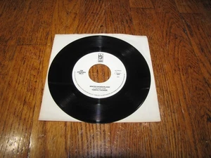 TANYA TUCKER - WINTER WONDERLAND / WHAT CHILD IS THIS - LIBERTY RECORDS 7# SINGL - Picture 1 of 2