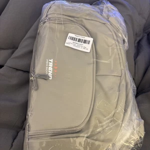 Cofay Small Smat NEU Sporttasche 610312" oder "TREND URBAN RUCKSACK Neu Versiegelt 🎒 🆕 - Bild 1 von 2