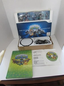 WII Skylanders SWAP FORCE, DARK EDITION Starter Pack & Strategy Guide (MINT) - Picture 1 of 1