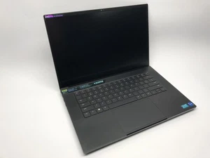 Razer Blade 15 (2023) RZ09-0485ZED3 Gaming Laptop i7 13th Gen, 16GB RAM, 1TB SSD - Picture 1 of 8