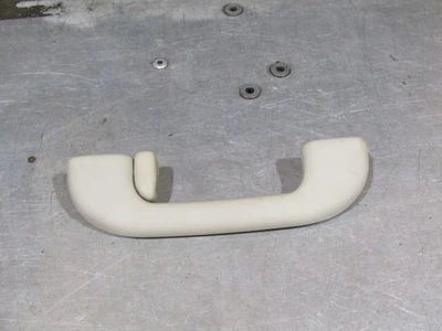 Chrysler 200 2015-2017 OEM LH lado del conductor trasero mango de agarre 15 16 17 Foto 1 de 3