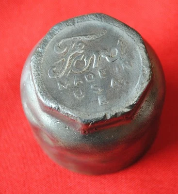 Vintage Ford Model A or T Hup Cupe Foto 1 de 4