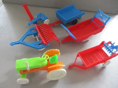 LUDONOREV FARM LOT 1st SERIES NOREV TRACTOR TRAILERS AGRICULTURAL ACCESSORIES - Image 1 of 2