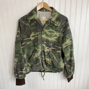 Vintage 1980s Camo Tifton Georgia Vegetable Company Drawstring Jacket Small - Picture 1 of 7