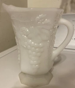 Vintage Anchor Hocking Small Pitcher Grape Pattern Milk Glass - Picture 1 of 5
