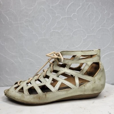 MIA Botticelli Sandals Womens 7.5 Green Leather Cutout Lace Up Strappy Gladiator - Image 1 of 4