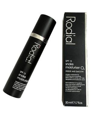 Hidratante de serpiente Rodial SPF 15 O2 congelación y oxígeno suave, ácido hialurónico 1,7 oz Foto 1 de 3