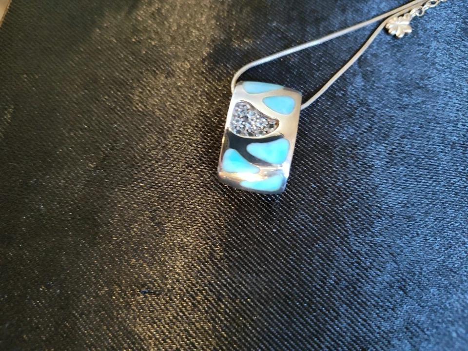 Collar colgante de plata de ley Marahlago Larimar Foto 1 de 4