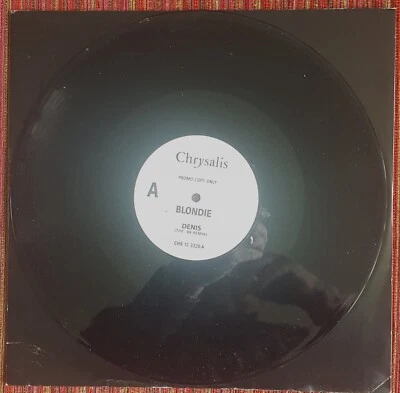 BLONDIE DENIS '88 REMIX + RAPTURE 2 VERSIONS RARE 3-TRACK 12 INCH UK PROMO, MINT - Image 1 of 2