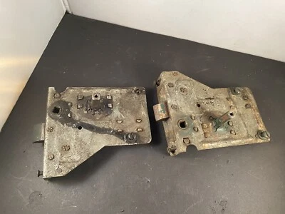 Pestillos de puerta delantera MG YA, YB Foto 1 de 4