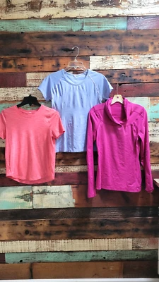 3 blusas Lululemon, stretch azul claro, algodão listrado, pulôver manga longa, 8 - Imagem 1 de 4