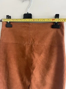 Club Monaco Suede Skirt Size Small - Picture 1 of 7
