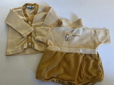 Mameluco y cárdigan amarillo marrón vintage años 60 bebé niño Kiddy Kottton de Wooly Togs Foto 1 de 4