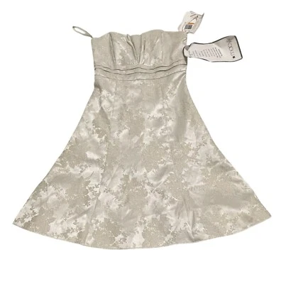 Jessica McClintock Gunne Sax 露肩连衣裙,尺寸 3 ~ 全新 — 第 1/4 张图片