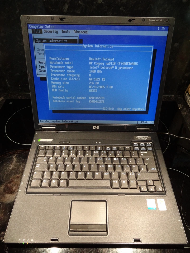 HP Compaq nx6110 Intel Celeron M 1.4Ghz 256Mb Ram 14" Laptop - Image 1 of 4