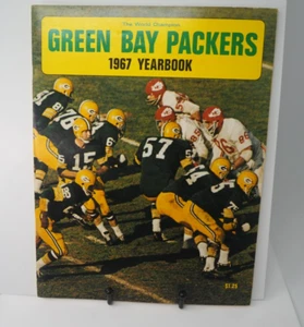 1967 Green Bay Packers Yearbook - World Champions - Picture 1 of 3