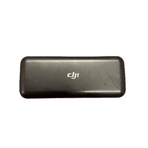 DJI Mic Système de Microphone sans Fil 2TX+1RX avec Étui de Charge Portée 250m - Photo 1 sur 4