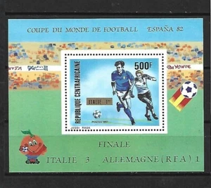 REP. CENTROAFRICANA. Año: 1982. Tema: DEPORTES. FUTBOL. - Imagen 1 de 1