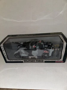 New Ray 1/32 Scale WWII Battery Operated King Tiger Tank Diecast Plastic X201 - Picture 1 of 7