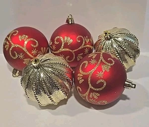 5 Pezzi Ornamenti Infrangibili Borgogna Oro Glitter Giri Vittoriani Trad - Foto 1 di 6