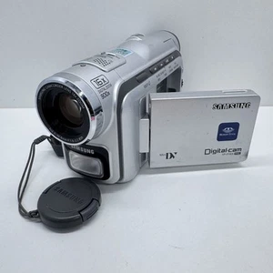 Samsung VP-D103i PAL Digital Mini DV Camcorder Video Camera **PARTS/REPAIR** - Picture 1 of 11