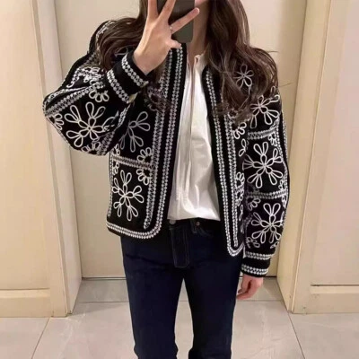 Sezane Women's Three-dimensional Floral Embroidery Loose Crew Neck Coat - Image 1 of 4